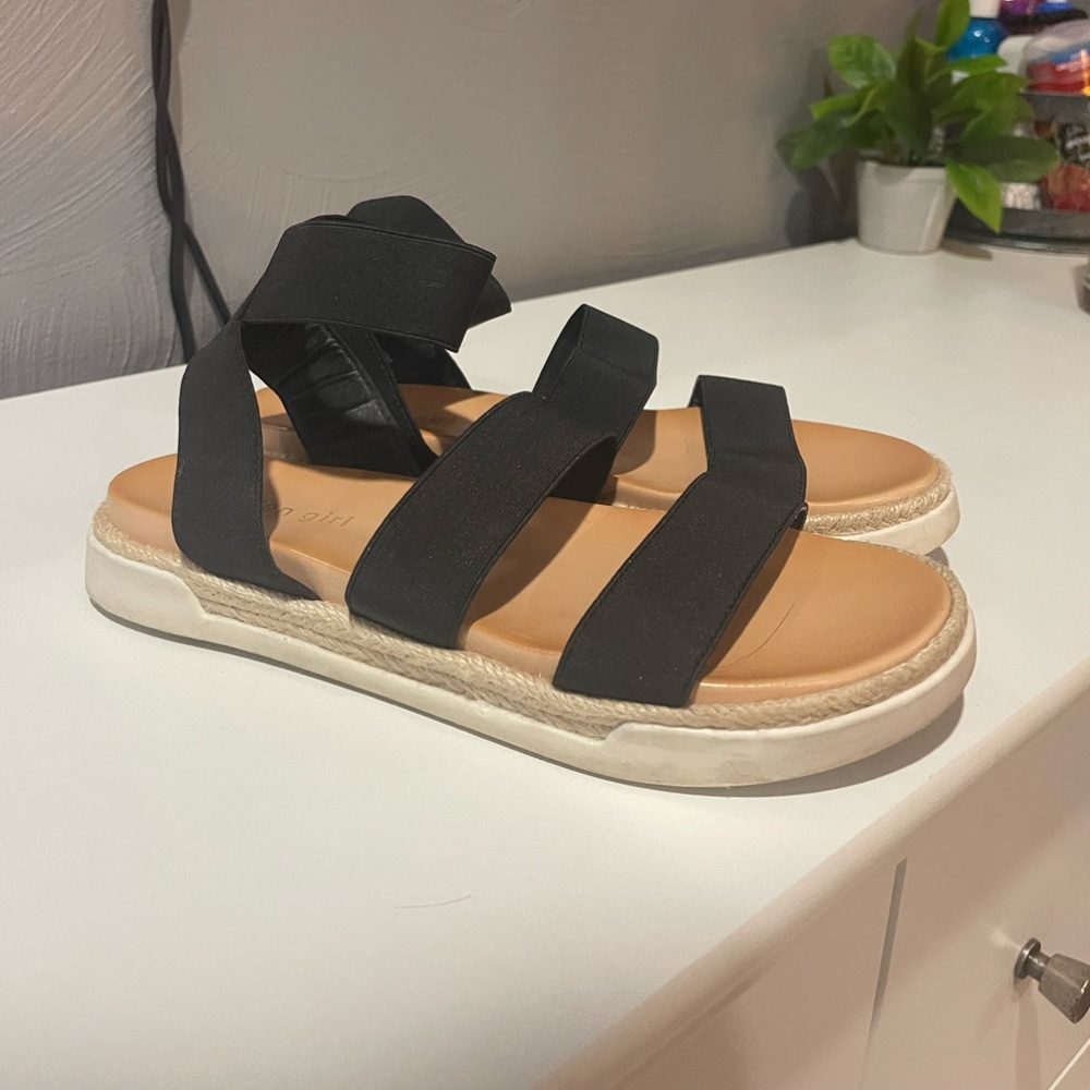 madden girl mowe sandals